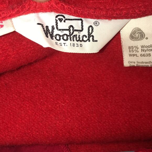 Vintage 70s Woolrich Red & black Wool Stripe Pullover, snap closing size small - Picture 7 of 9